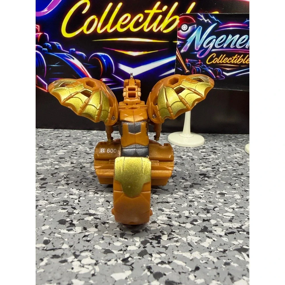 Bakugan Subterra Neo Dragonoid 600G Bronze Gold Transforming Figure 2009